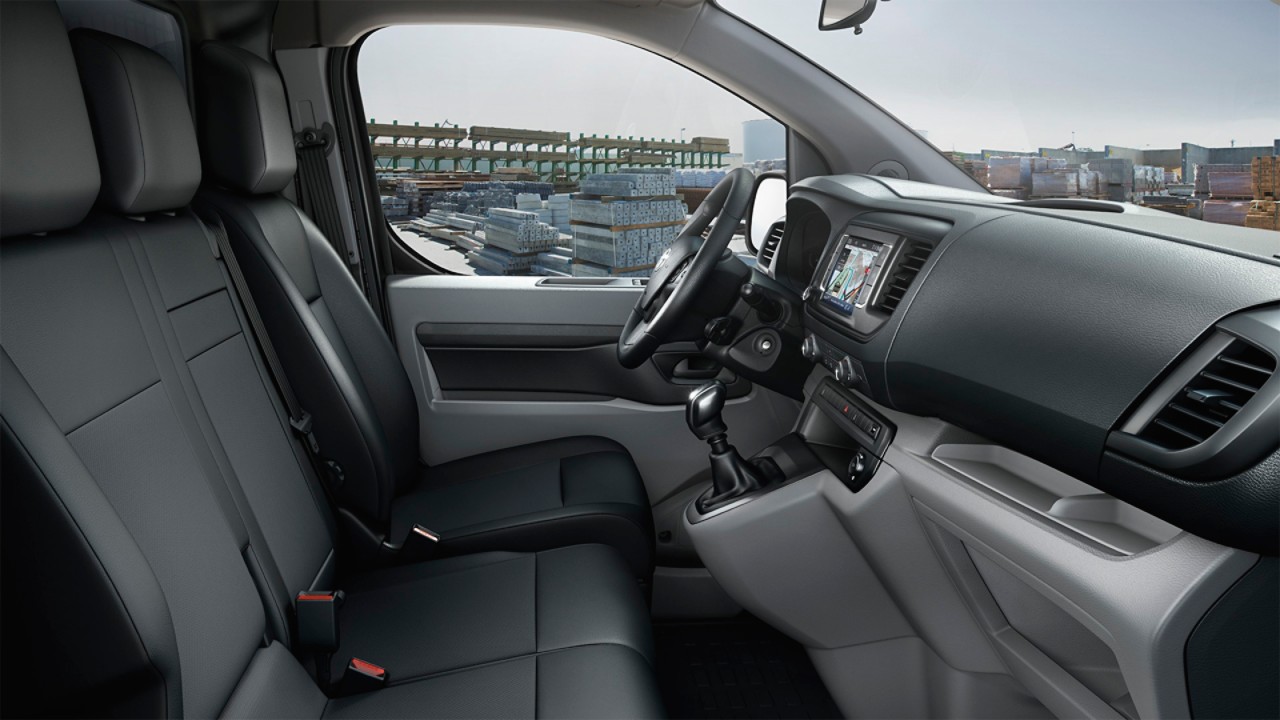 toyota-proace-2019-gallery-009-full